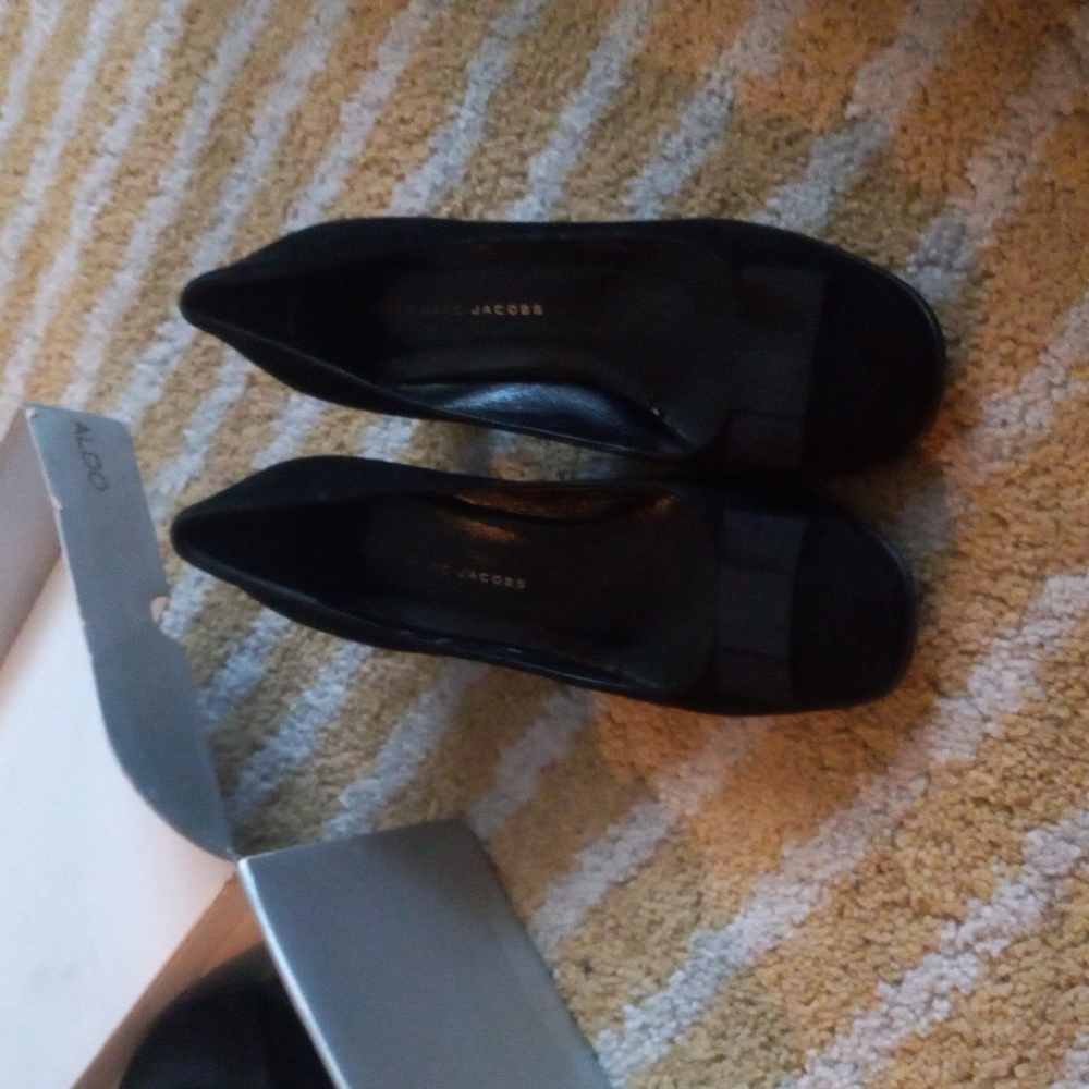 Shoe